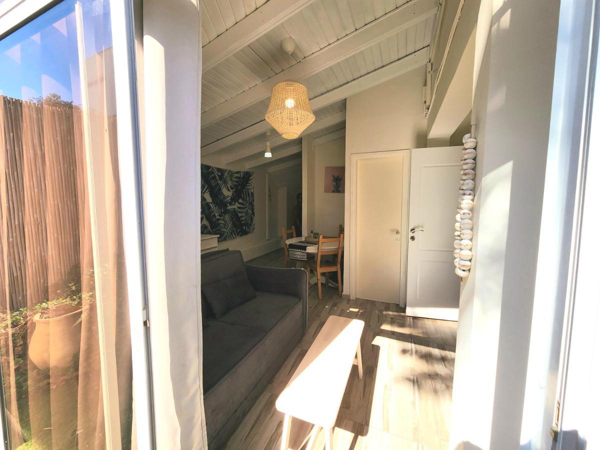 Sunshine Suite Boutique Only 5 Min Walk To The Beach - By Seaelo エイラート エクステリア 写真
