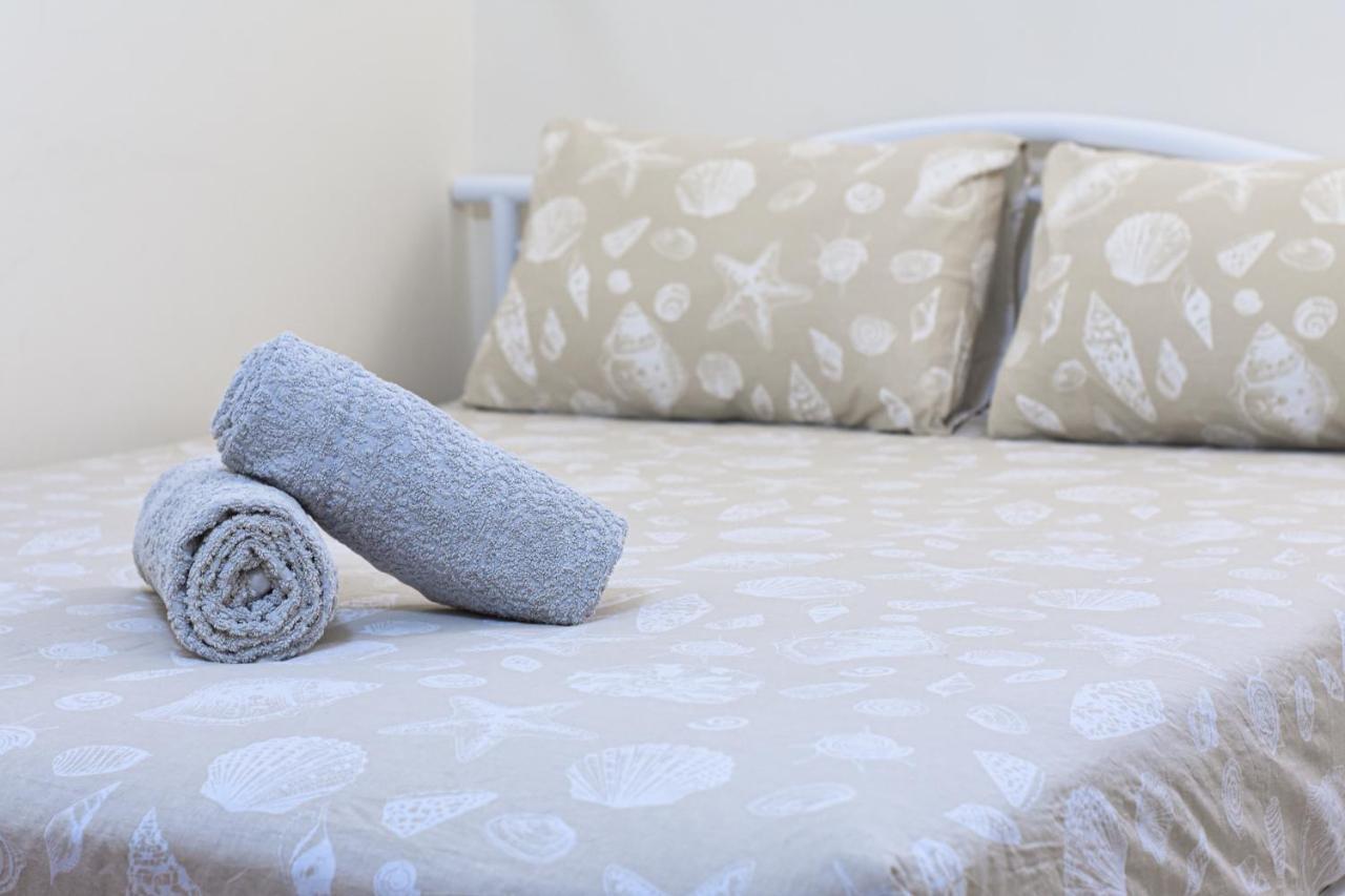 Sunshine Suite Boutique Only 5 Min Walk To The Beach - By Seaelo エイラート エクステリア 写真